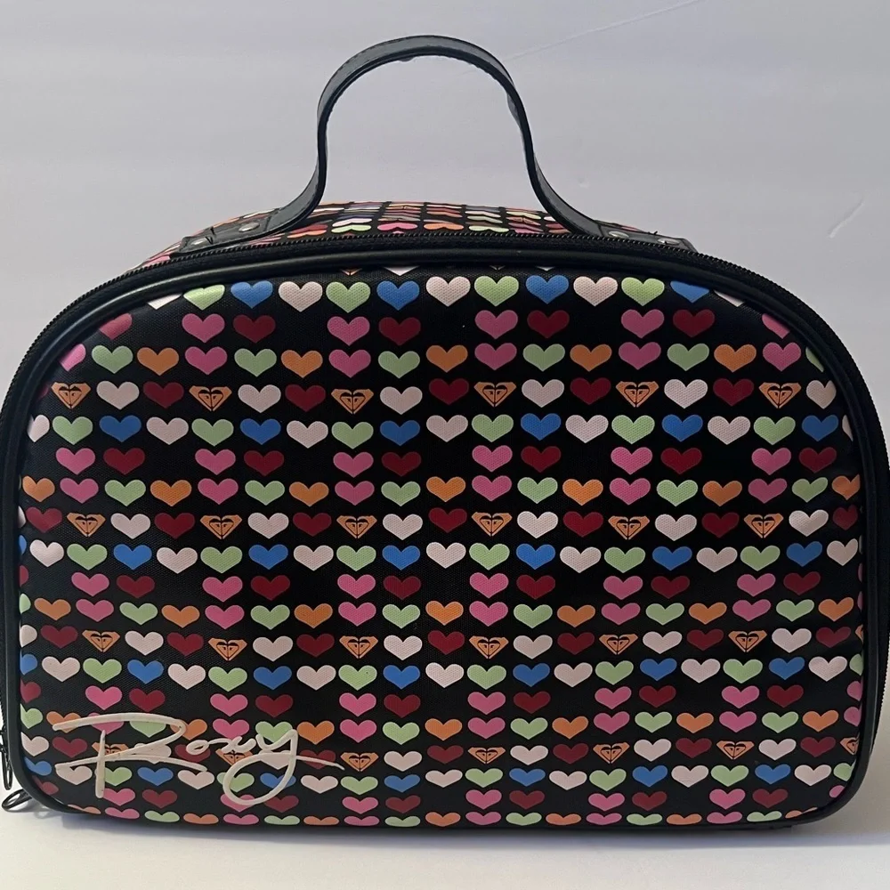 Cute Vintage Roxy Hearts Make Up Case